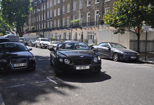 Bentley Continental GTC V8