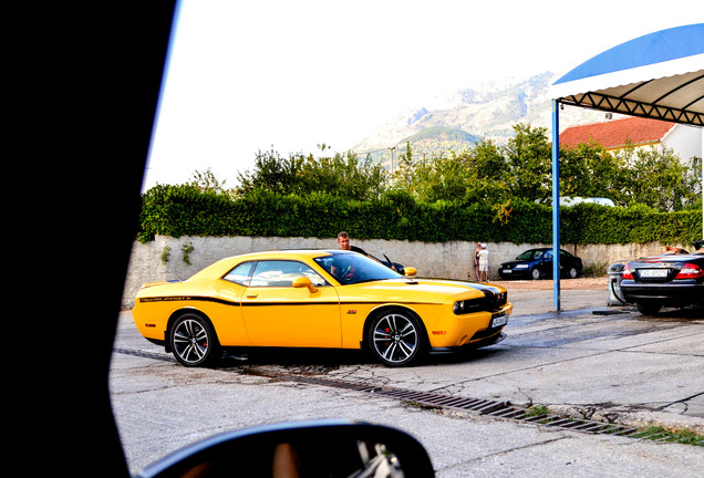 Dodge Challenger SRT-8 392 Yellow Jacket