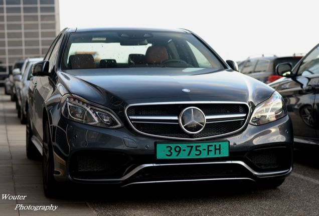 Mercedes-Benz E 63 AMG S W212