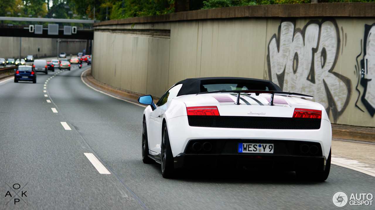 Lamborghini Gallardo LP570-4 Spyder Performante