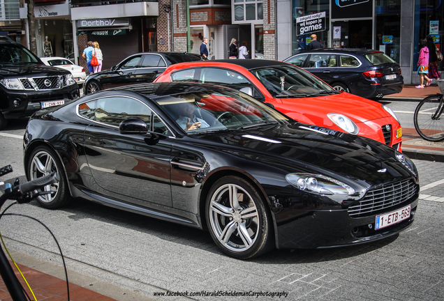 Aston Martin V8 Vantage