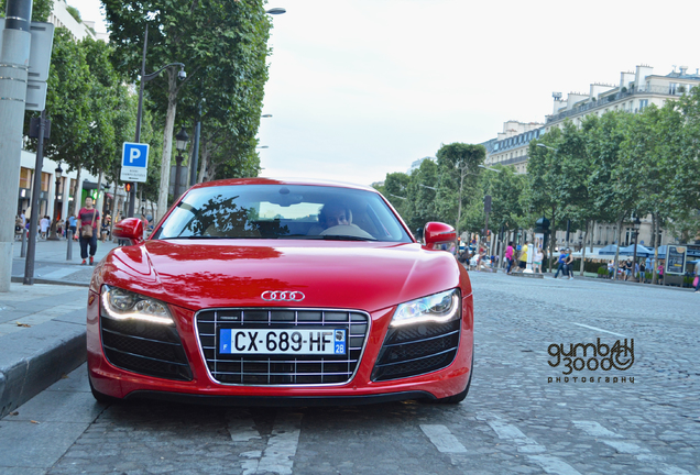 Audi R8 V10