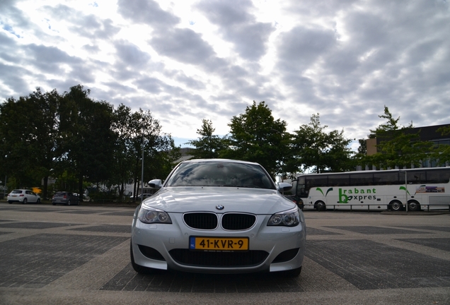 BMW M5 E60 2007