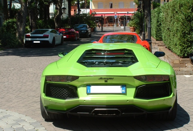 Lamborghini Aventador LP700-4