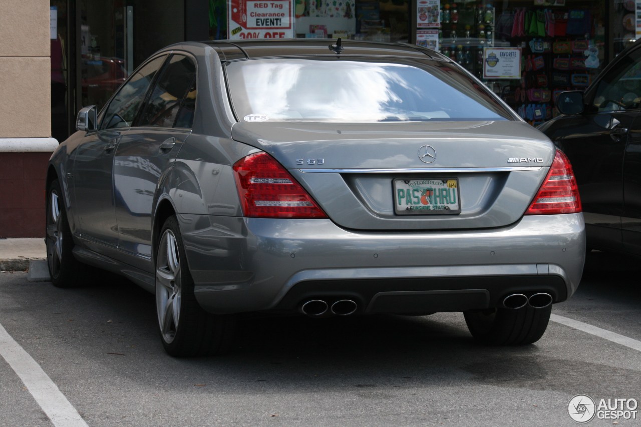 Mercedes-Benz S 63 AMG W221 2010