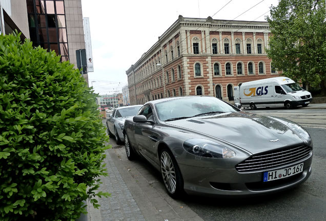 Aston Martin DB9