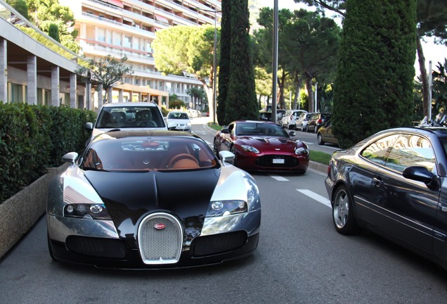 Bugatti Veyron 16.4 Sang Noir