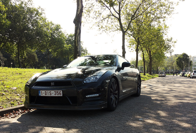 Nissan GT-R 2011