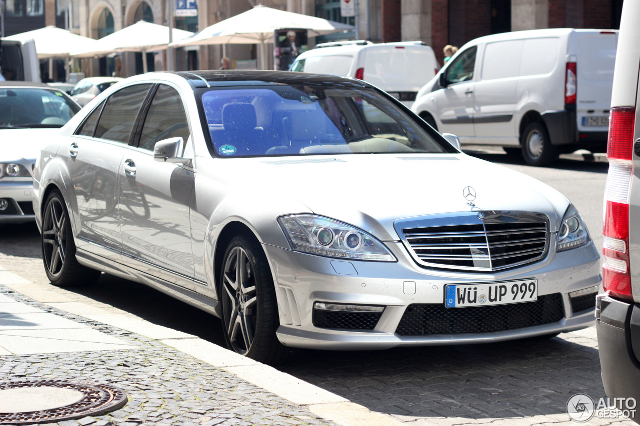 Mercedes-Benz S 65 AMG V221 2010