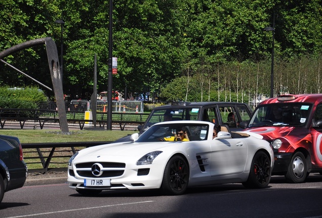 Mercedes-Benz SLS AMG Roadster