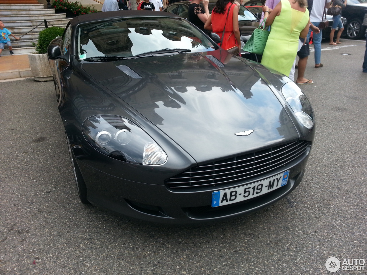 Aston Martin DB9 Volante