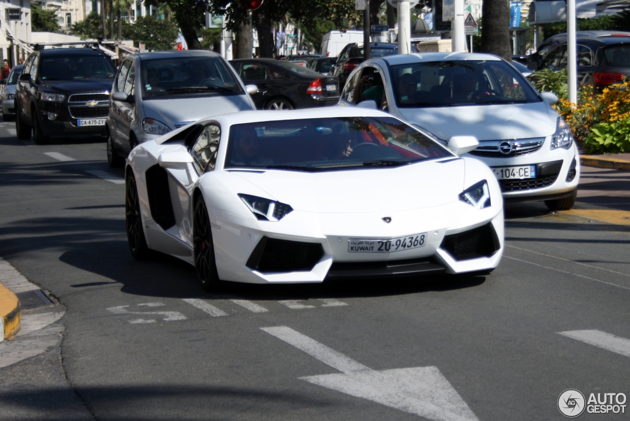 Lamborghini Aventador LP700-4