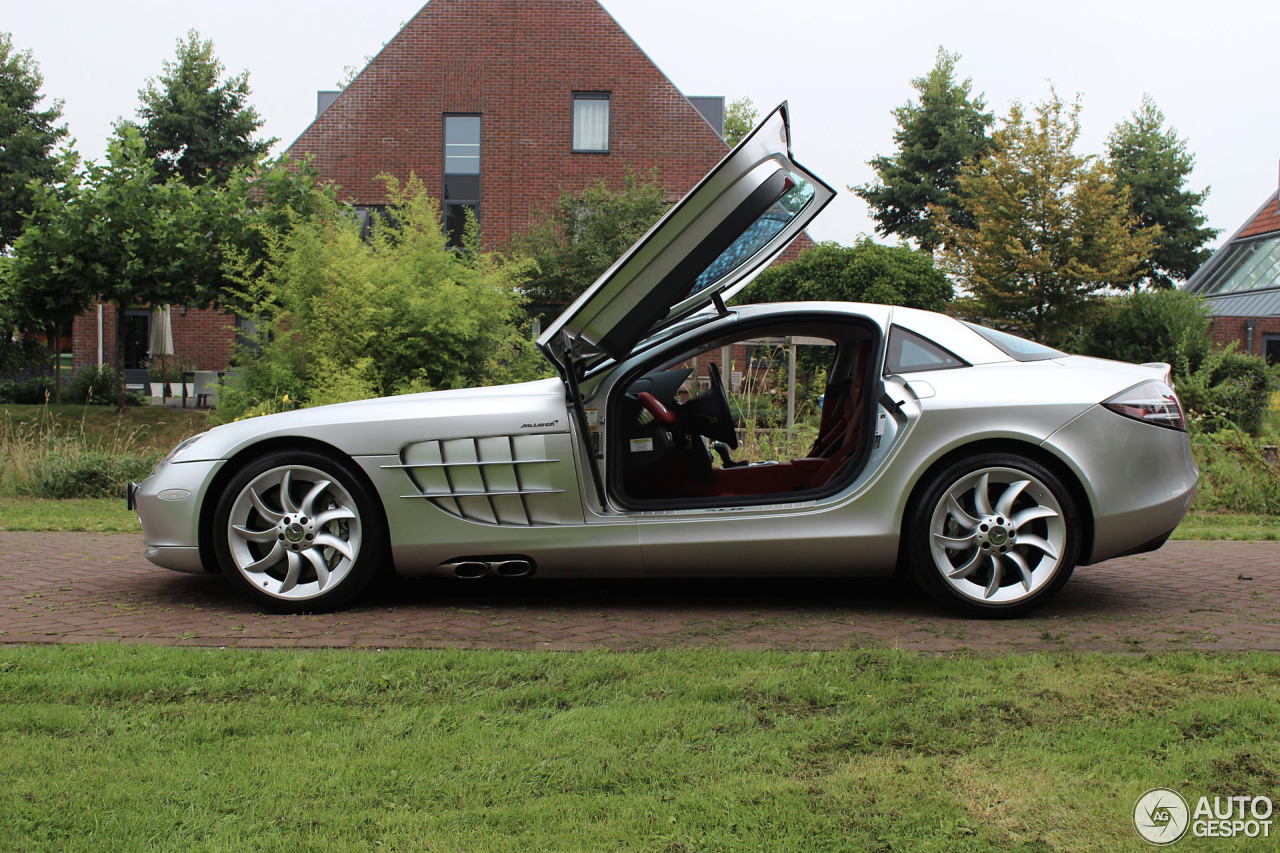 Mercedes-Benz SLR McLaren