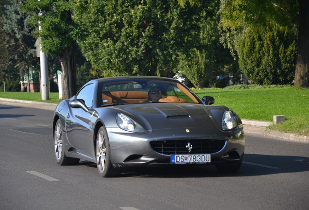 Ferrari California