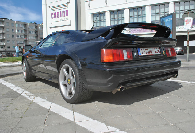 Lotus Esprit V8 GT