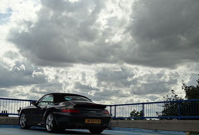 Porsche 996 Turbo Cabriolet