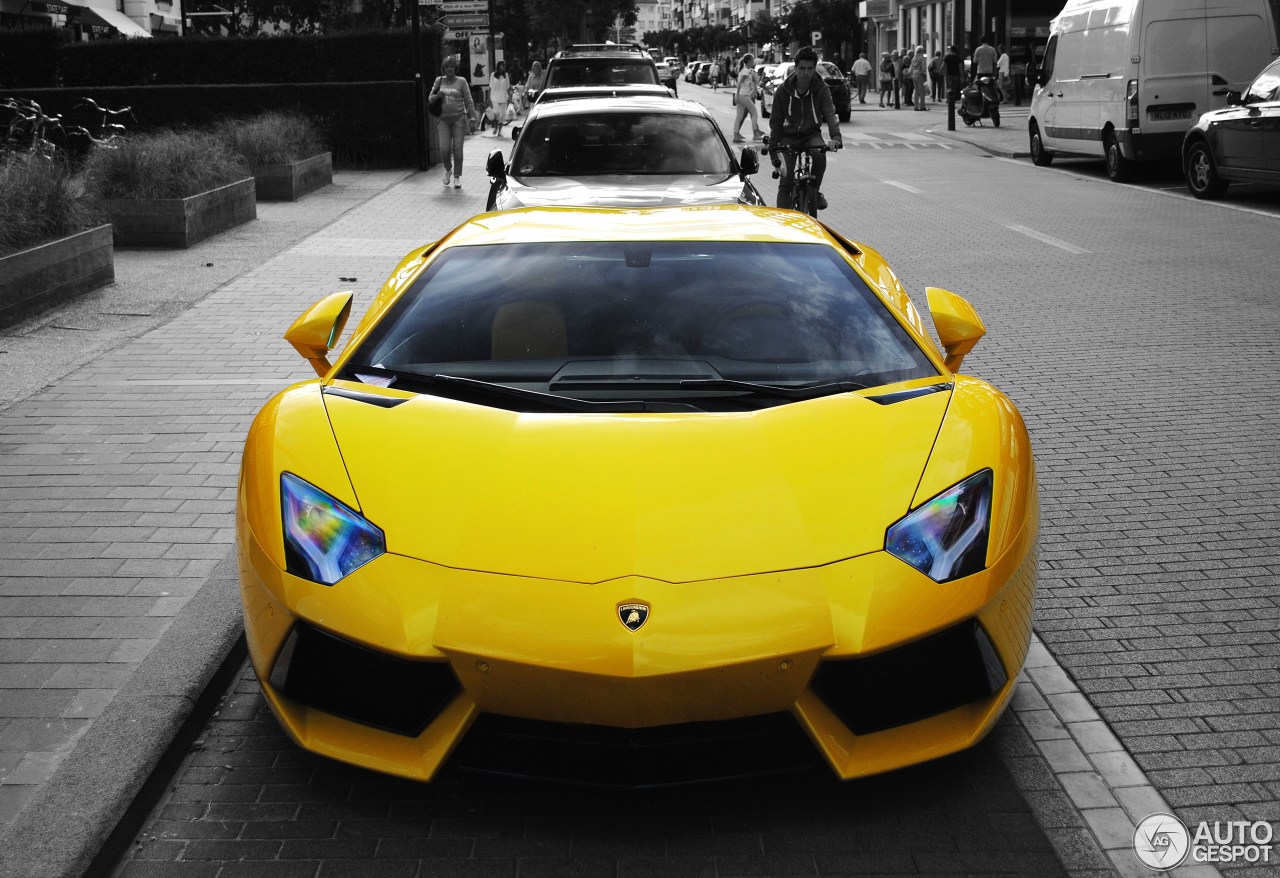 Lamborghini Aventador LP700-4