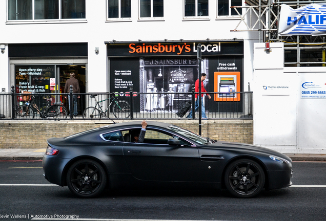 Aston Martin V8 Vantage