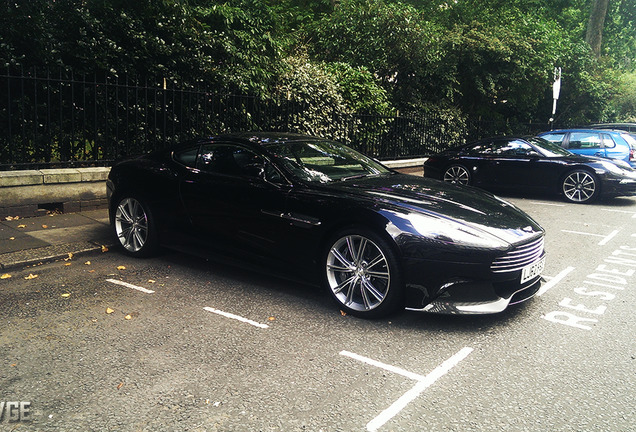 Aston Martin Vanquish 2013