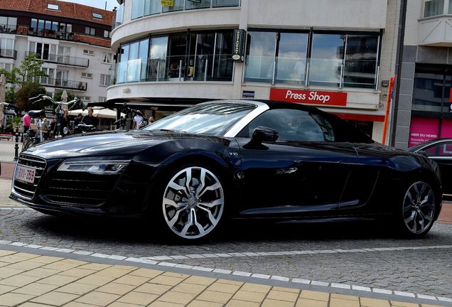 Audi R8 V10 Spyder 2013