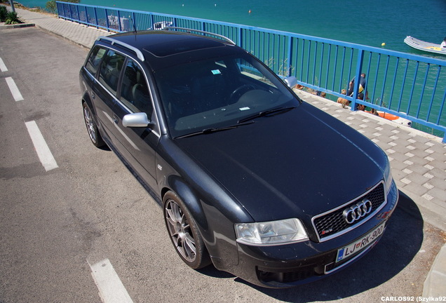 Audi RS6 Avant C5