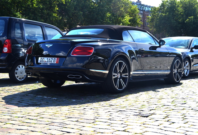 Bentley Continental GTC V8