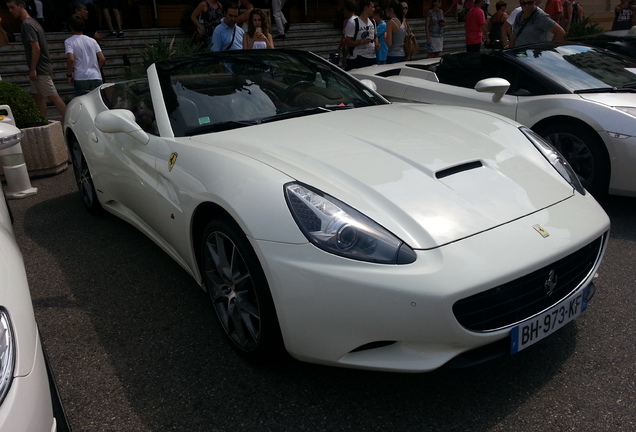 Ferrari California