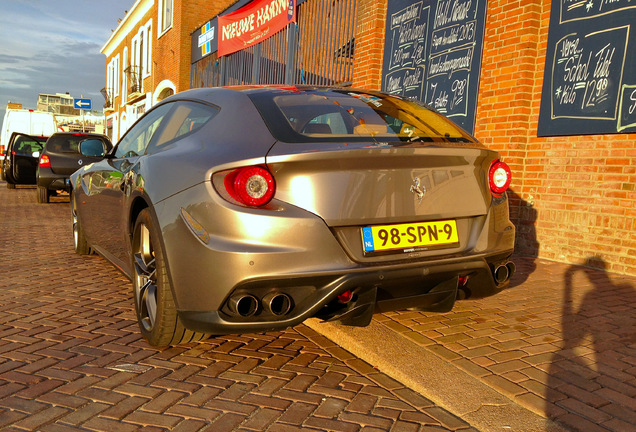 Ferrari FF