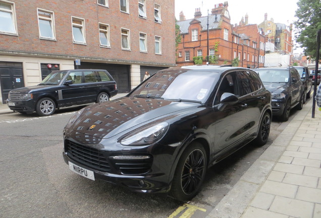 Porsche 958 Cayenne GTS