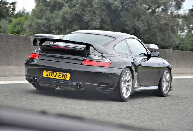 Porsche 996 GT2