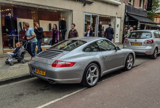 Porsche 997 Carrera 4S MkI