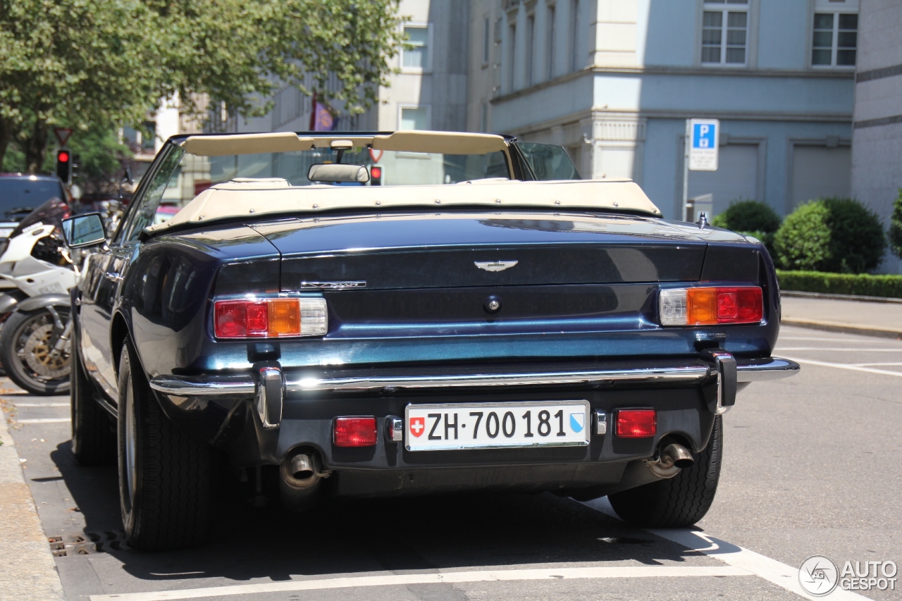 Aston Martin V8 Volante 1979-1989