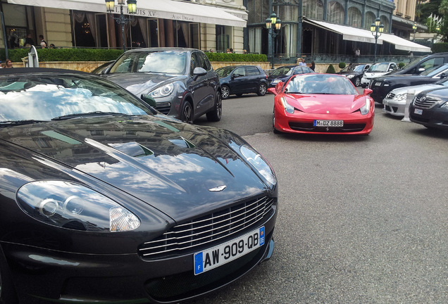 Aston Martin DBS Volante