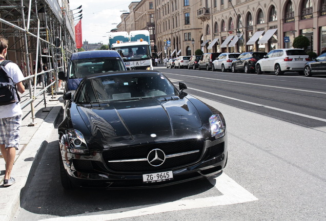 Mercedes-Benz SLS AMG GT Roadster