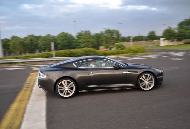 Aston Martin DBS