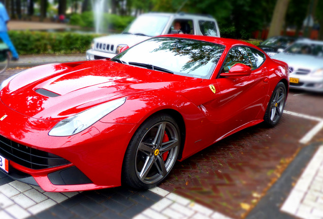 Ferrari F12berlinetta