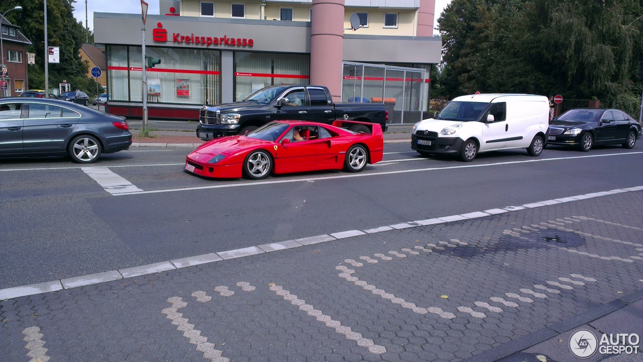 Ferrari F40