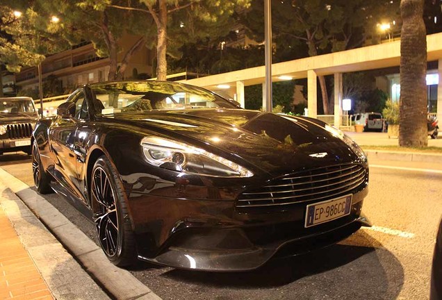 Aston Martin Vanquish 2013