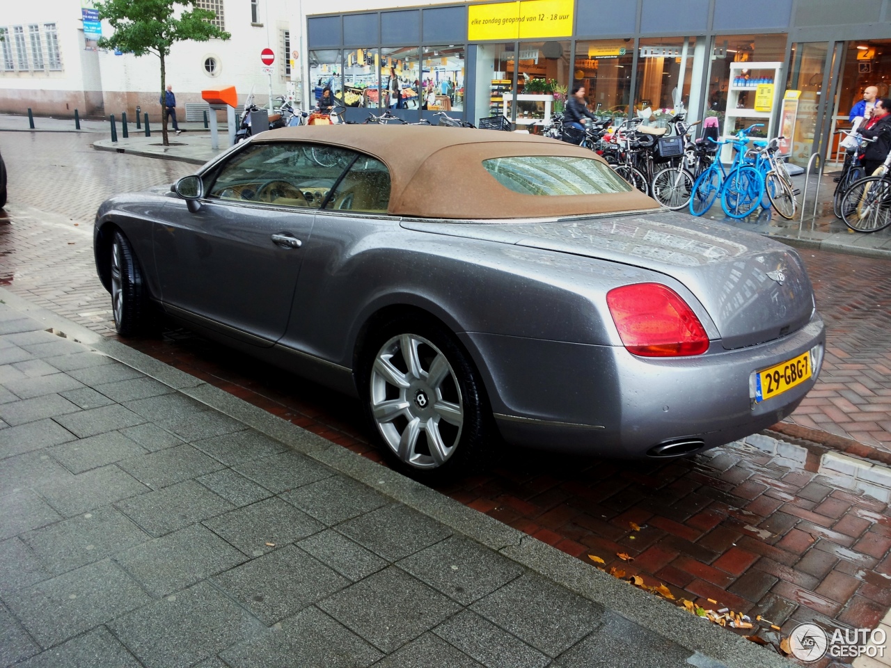 Bentley Continental GTC