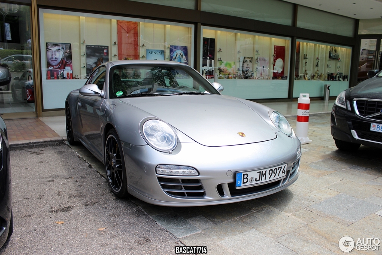 Porsche 997 Carrera 4 GTS