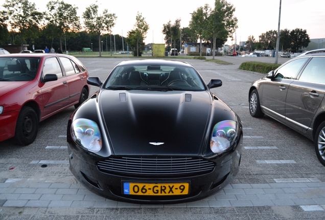 Aston Martin DB9