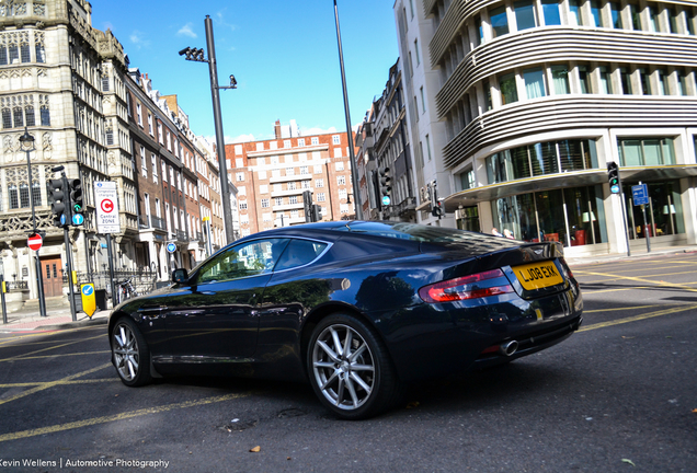 Aston Martin DB9