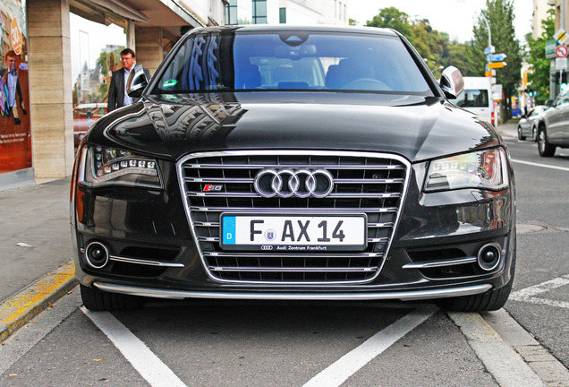 Audi S8 D4