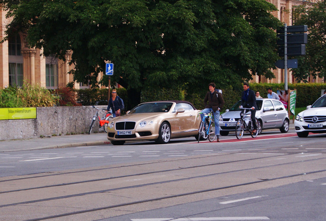 Bentley Continental GTC V8