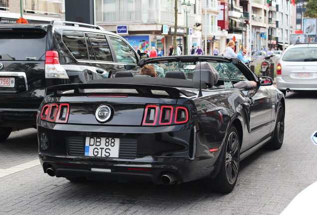 Ford Mustang GT California Special Convertible 2013