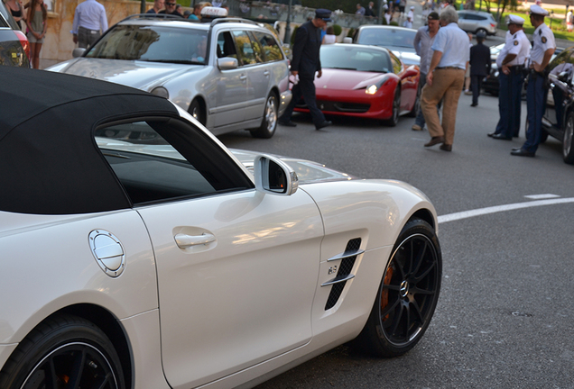 Mercedes-Benz SLS AMG Roadster