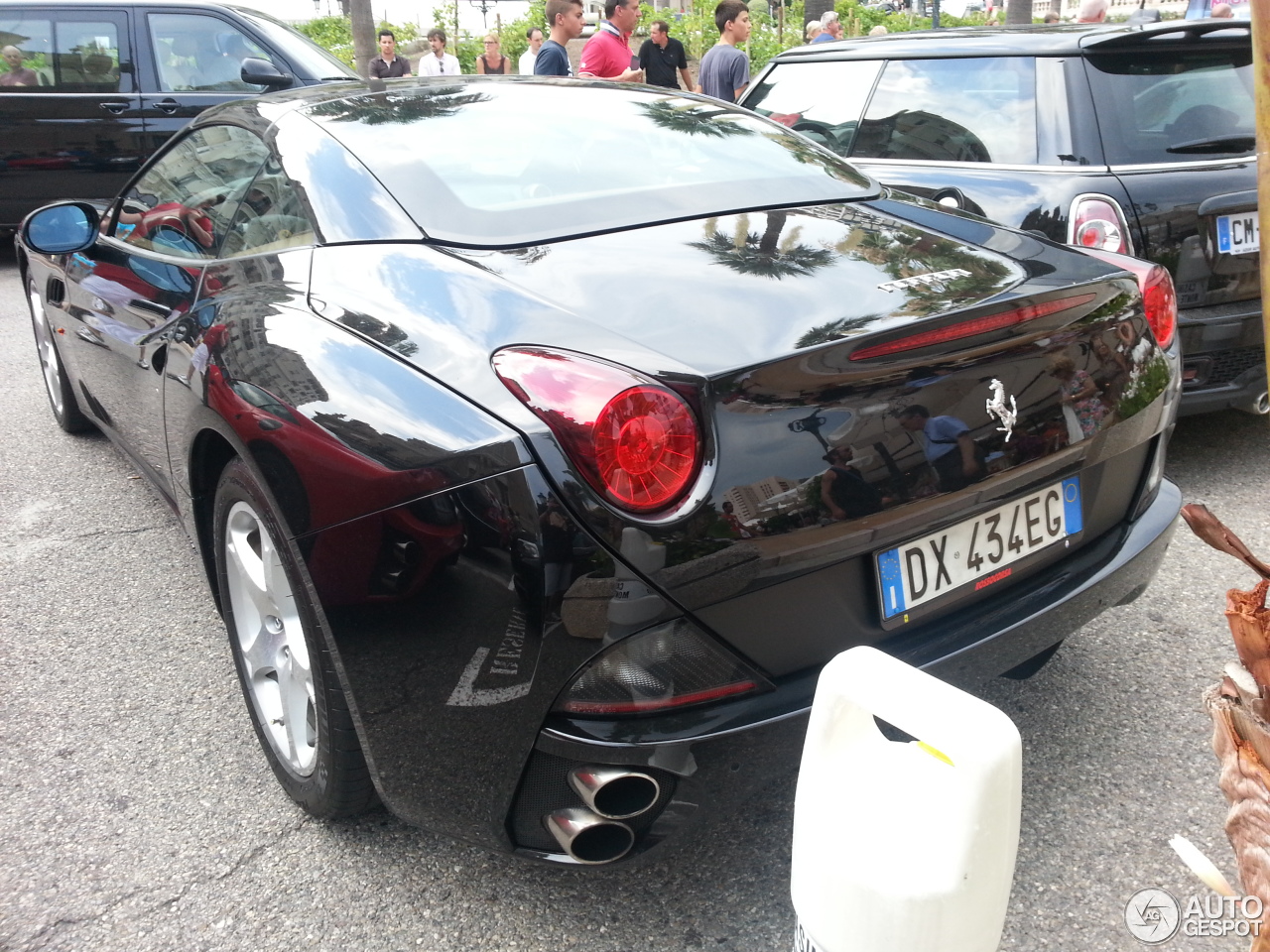 Ferrari California - 13 September 2013 - Autogespot