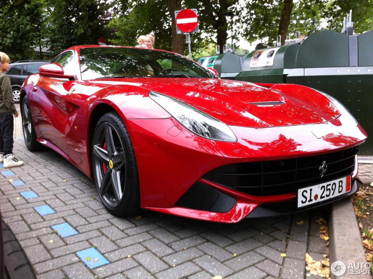 Ferrari F12berlinetta