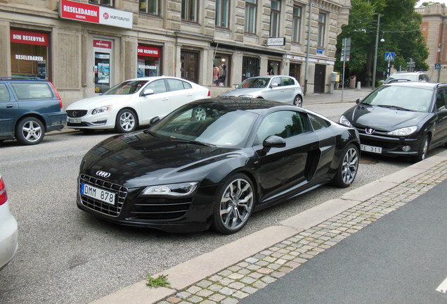 Audi R8 V10