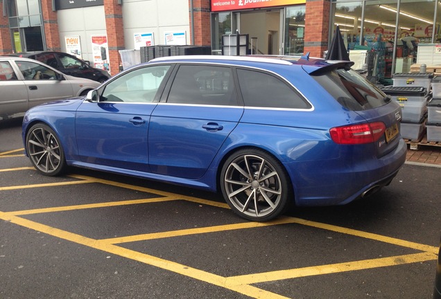 Audi RS4 Avant B8